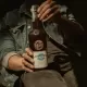 Daugiafunkcė priemonė vyrams 3 in 1: stiprinamasis šampūnas, kondicionierius ir kūno prausiklis viename 18.21 Man Made Wash Absolute Mahogany, 946 ml
