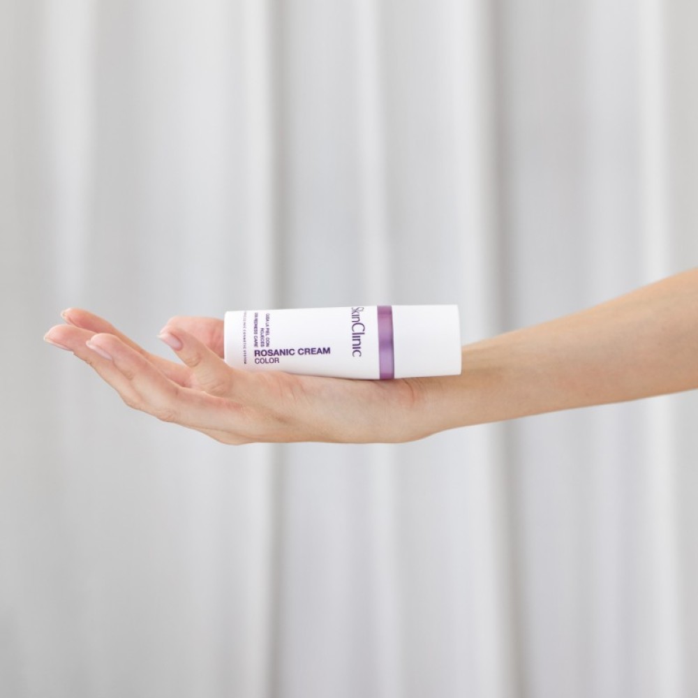 SkinClinic Rosanic Cream Color, Raminamasis ir drėkinamasis veido kremas jautriai, raustančiai odai su lengvu atspalviu, 50 ml